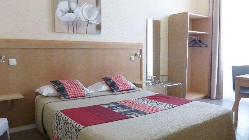 Helvétique 3* Nizza