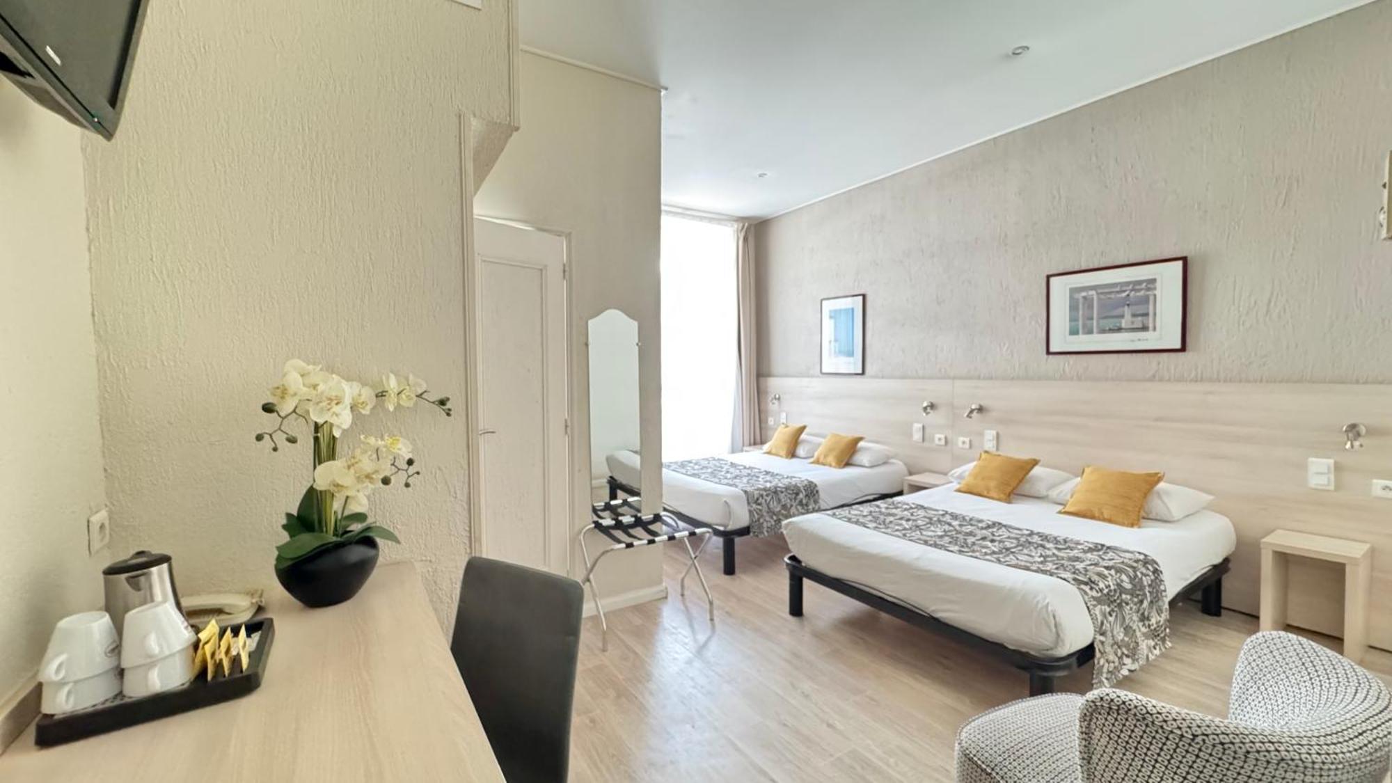 Helvétique 3* Nizza